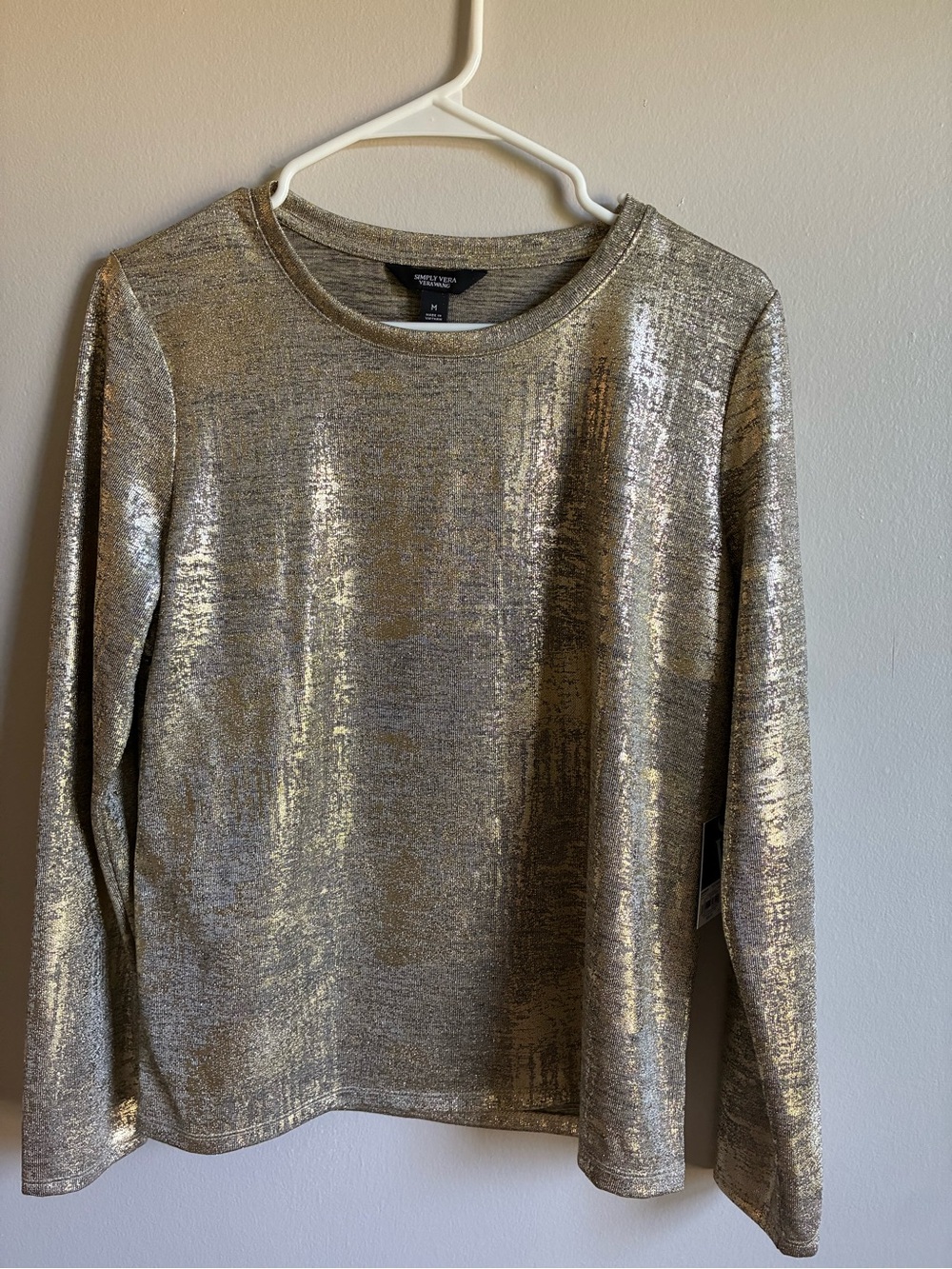 Vera Wang Metallic Gold Long Sleeve Crewneck Top